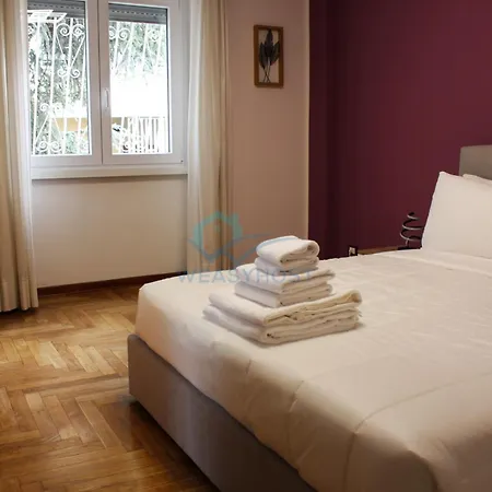 Mary's Aventino Apartment